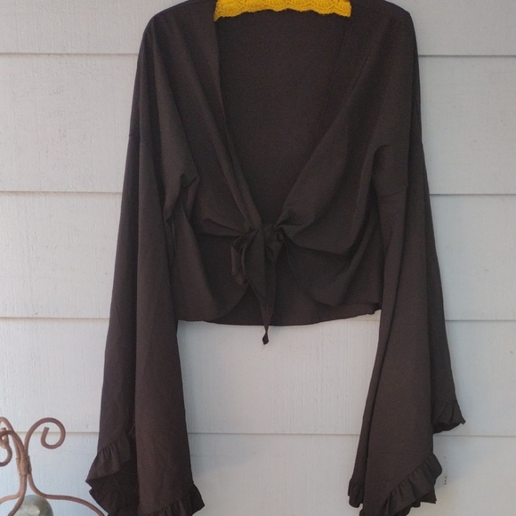 Bell Sleeve Top For Costume - Picture 1 of 9